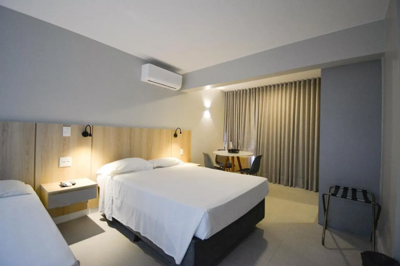 ***  ברזיליה Garvey Park Hotel ברזיל